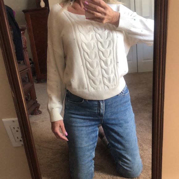 NY&Co White with mirrored sequins XS Sweater - Picture 7 of 7